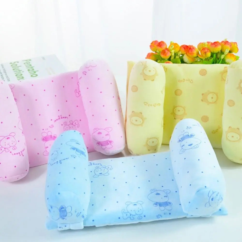 Baby sleeping pillow with side cushion